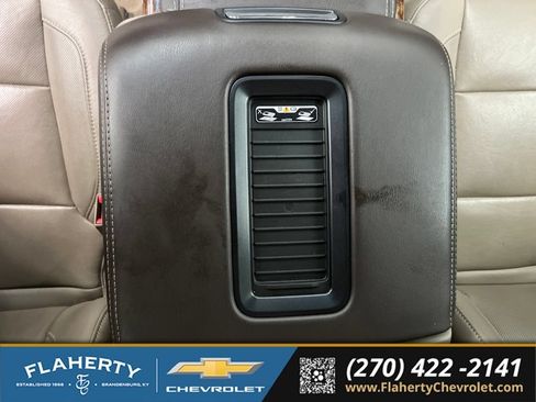 Used 2020 Chevrolet Tahoe Premier AWD/4WD image 36