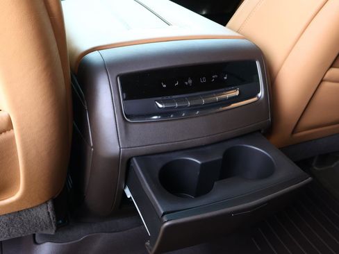 Used 2021 Cadillac Escalade Premium Luxury w/ Driver Assist Tech Package image 19