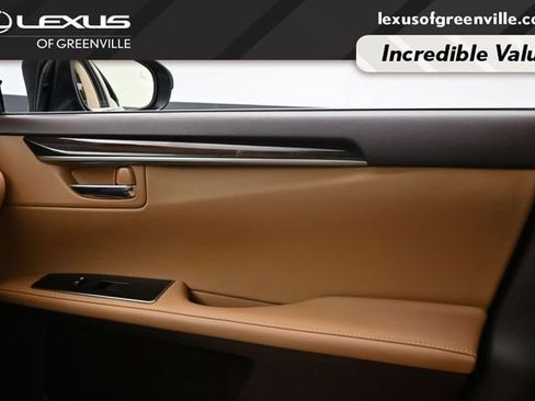 Used 2017 Lexus ES 350 w/ Luxury Package FWD image 18