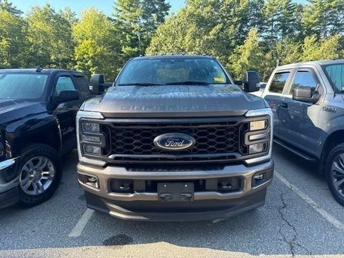 Used 2023 Ford F250 XLT w/ XLT Premium Package AWD/4WD image 2