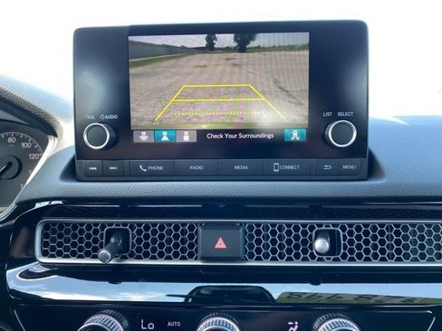 Used 2025 Honda Civic Sport image 8