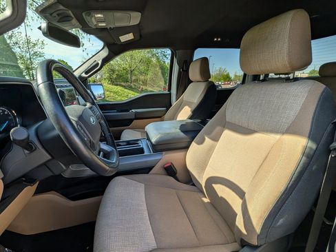 Used 2022 Ford F150 XLT w/ Equipment Group 302A High image 11