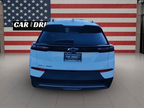 Used 2023 Chevrolet Bolt EUV LT image 5