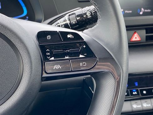 Certified 2026 Hyundai Elantra Sport FWD image 19