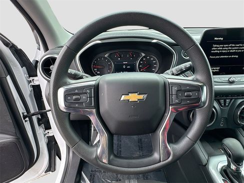 Used 2024 Chevrolet Blazer LT w/ Convenience Package image 10