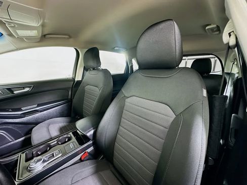 Used 2019 Ford Edge SE w/ SE Fleet Driver's Package image 19