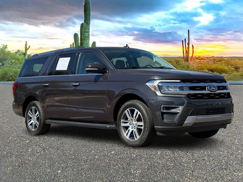 Used 2024 Ford Expedition Max Limited image 2