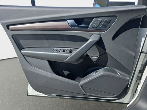 Used 2021 Audi Q5 2.0T Premium image 29