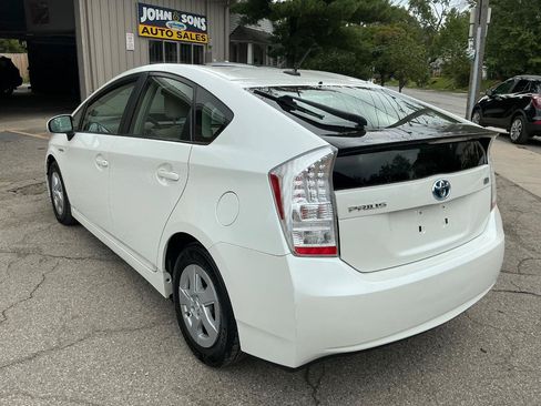 Used 2010 Toyota Prius Two FWD image 6