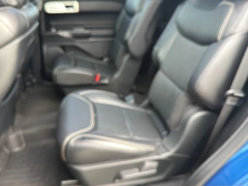 Used 2020 Ford Explorer ST w/ ST Street Pack AWD/4WD image 31