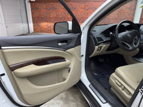 Used 2018 Acura MDX SH-AWD image 9