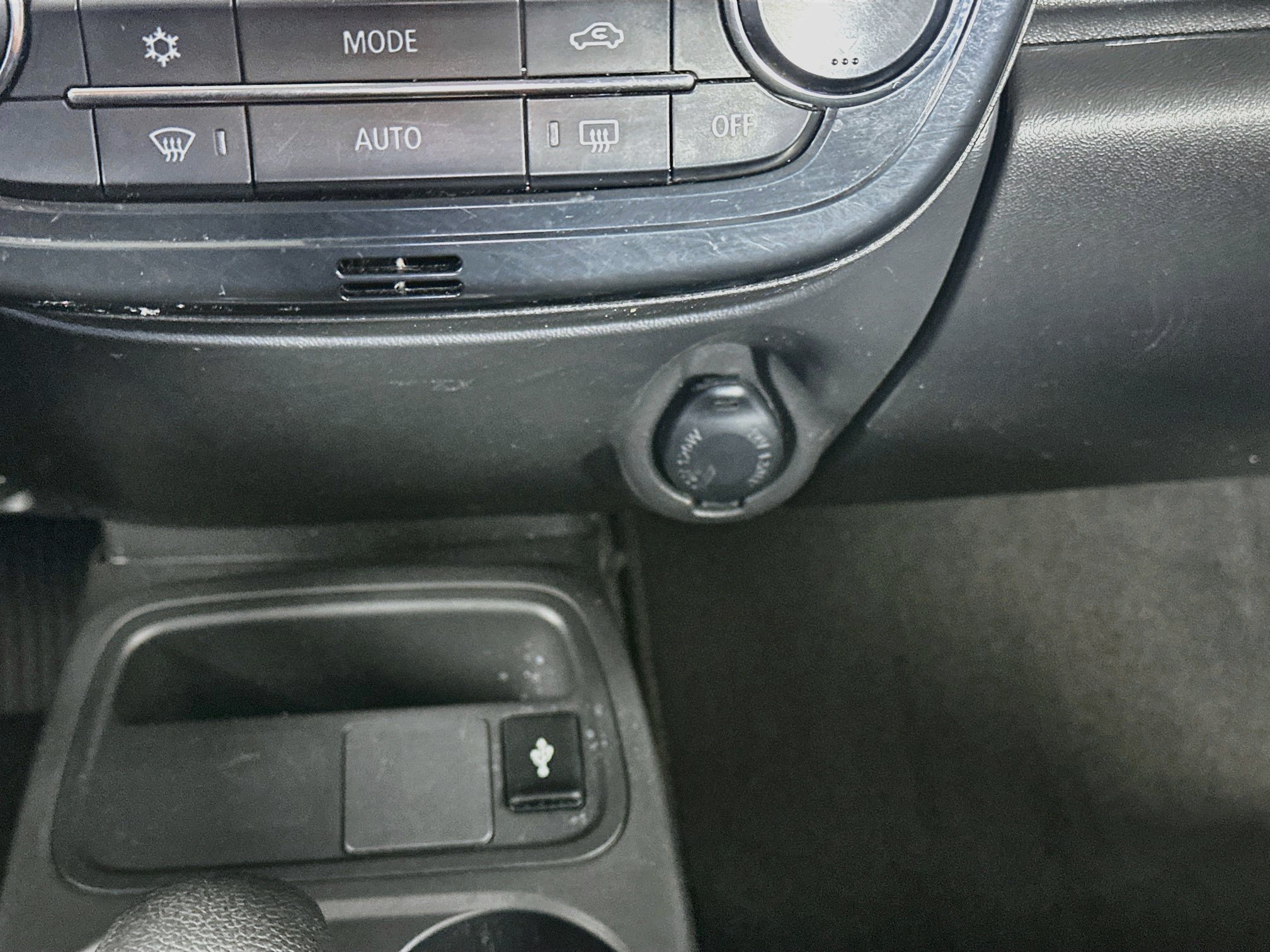 Used 2024 Mitsubishi Mirage ES FWD image 21