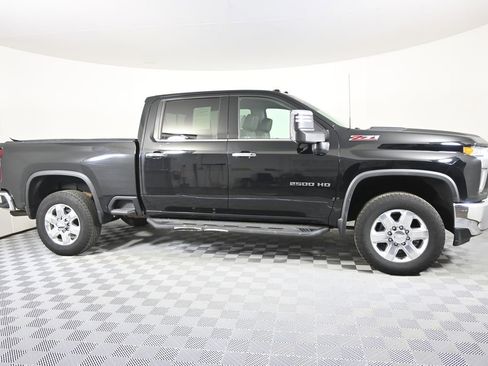 Used 2020 Chevrolet Silverado 2500 LTZ w/ LTZ Premium Package AWD/4WD image 9