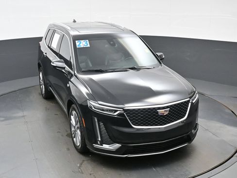 Used 2023 Cadillac XT6 Premium Luxury FWD image 44