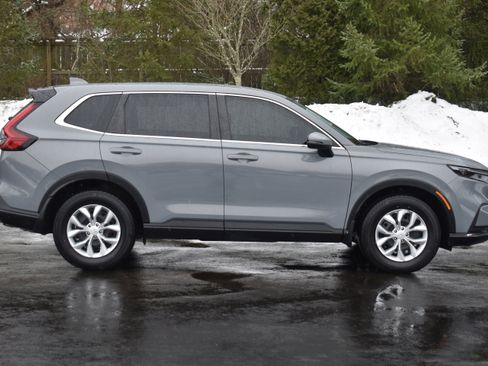 Certified 2024 Honda CR-V LX image 31