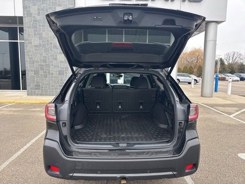 Used 2024 Subaru Outback Limited image 14