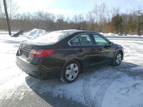 Used 2019 Subaru Legacy 2.5i image 5