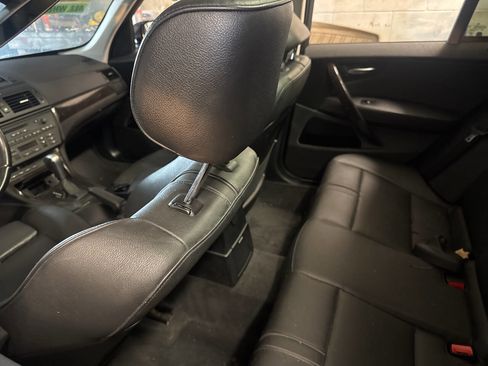 Used 2007 BMW X3 3.0si image 4