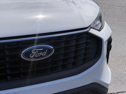 Certified 2023 Ford Escape Active w/ Tech Pack #1 image 10