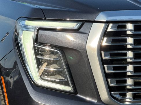 Used 2025 GMC Yukon Denali image 42