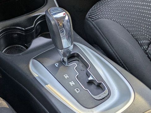 Used 2015 Dodge Journey American Value Package w/ Flexible Seating Group image 21