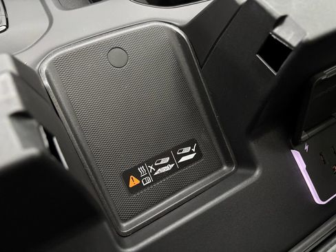 New 2025 GMC Sierra 1500 AT4 w/ AT4 Premium Package image 36