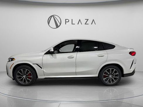 New 2026 BMW X6 xDrive40i w/ Executive Package image 3