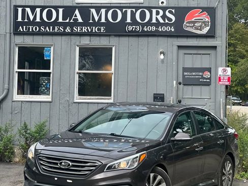 Used 2017 Hyundai Sonata Sport w/ Value Edition Package 02 image 1