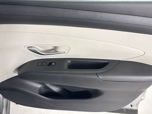 Used 2025 Hyundai Tucson SEL FWD image 15