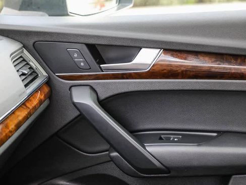 Used 2018 Audi Q5 2.0T Premium Plus image 20