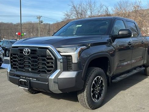 New 2025 Toyota Tundra SR5 image 3