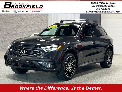 Used 2023 Mercedes-Benz GLC 300 4MATIC image 1