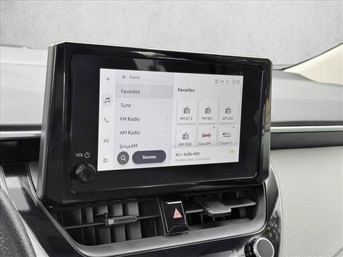 Used 2024 Toyota Corolla LE image 10