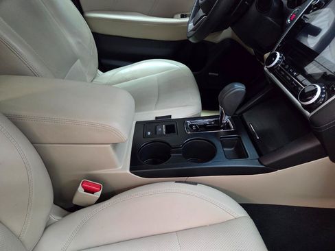 Used 2019 Subaru Legacy 2.5i Limited AWD/4WD image 24