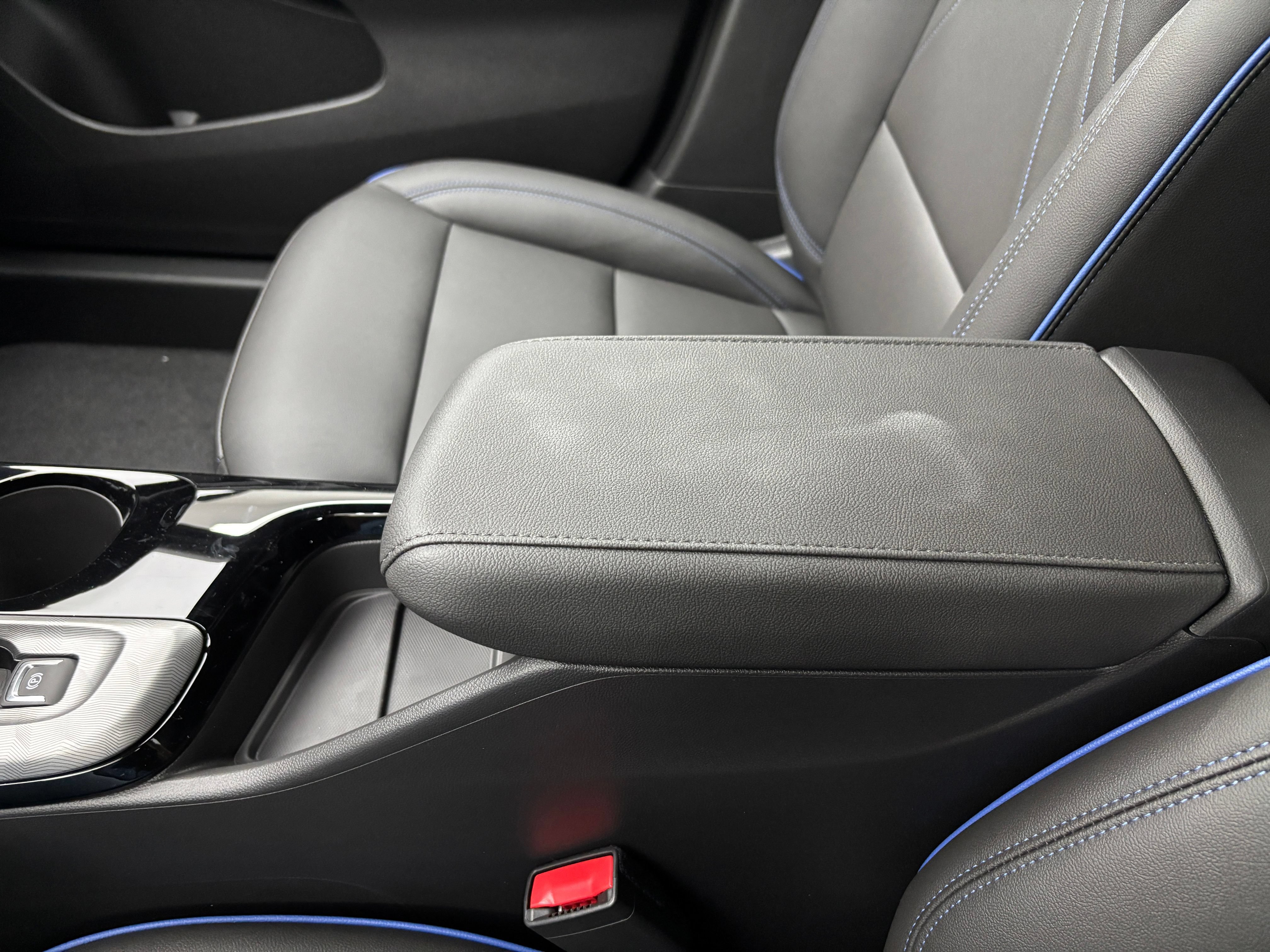 New 2026 Buick Envista Sport Touring w/ Convenience I Package FWD image 28