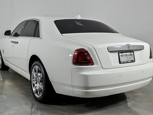 Used 2015 Rolls-Royce Ghost RWD image 7