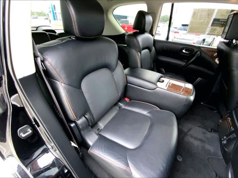 Used 2019 Nissan Armada Platinum w/ Captain's Chairs Package image 20