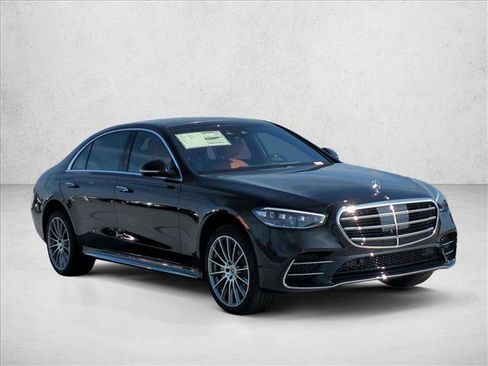 New 2026 Mercedes-Benz S 500 4MATIC image 7