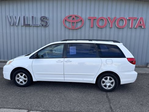 Used 2004 Toyota Sienna CE FWD image 7