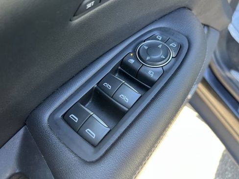 Used 2023 Cadillac XT5 Premium Luxury image 13