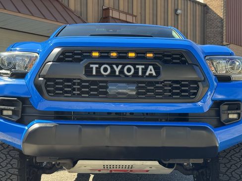 Used 2019 Toyota Tacoma TRD Pro image 7