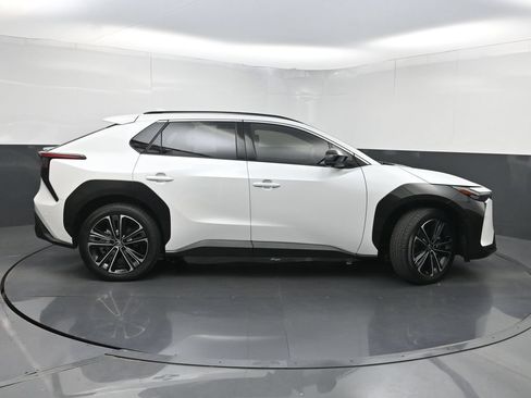 Used 2024 Toyota bZ4X AWD w/ Weather Package image 43