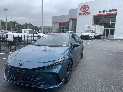 Used 2025 Toyota Camry XSE w/ Premium Plus Package FWD image 1