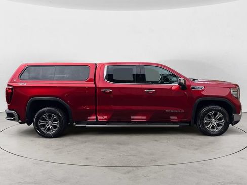 Used 2023 GMC Sierra 1500 SLT w/ SLT Convenience Package AWD/4WD image 4