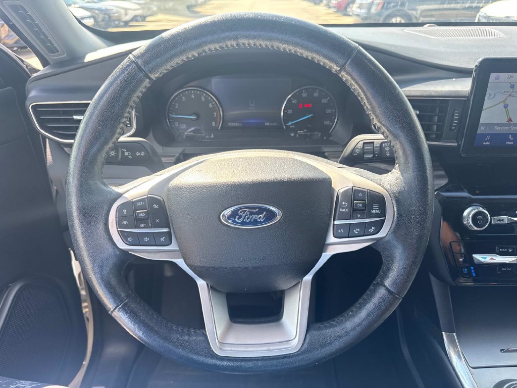 Used 2022 Ford Explorer Limited w/ Equipment Group 301A RWD image 27