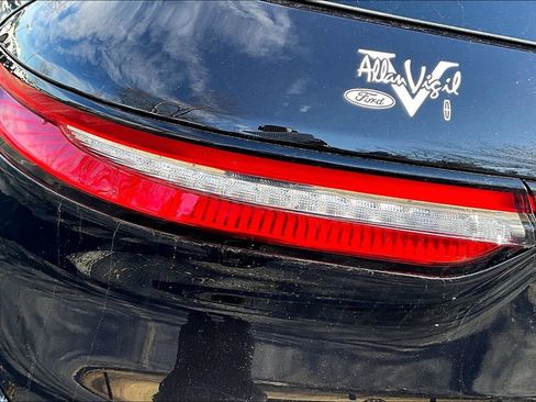 Used 2025 Lincoln Corsair Premiere image 30