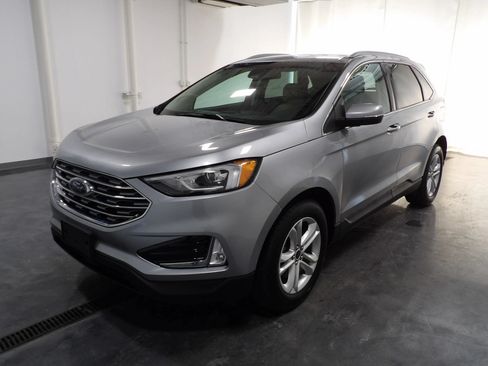 Used 2020 Ford Edge SEL w/ Cold Weather Package AWD/4WD image 3