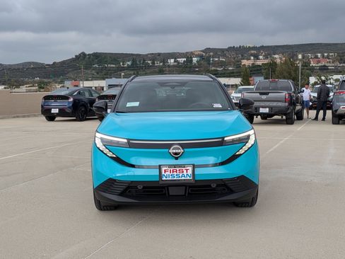 New 2026 Nissan Leaf Platinum+ image 2