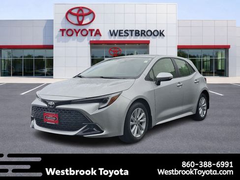 Certified 2025 Toyota Corolla SE w/ SE Package FWD image 1