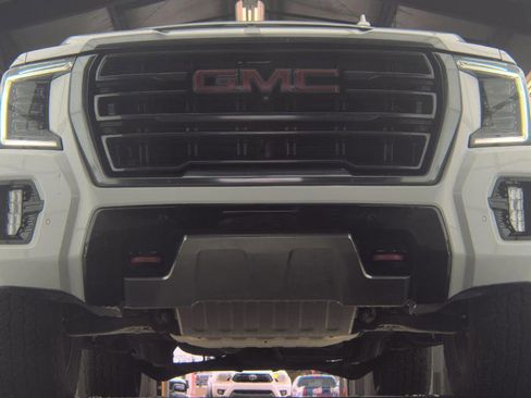 Used 2021 GMC Yukon AT4 w/ AT4 Premium Plus Package image 2